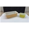 Image 2 : Vintage Pyrex Green Mixing Bowl, Loaf Pan, Refrigerator Dish and Yellow Pottery Bowl