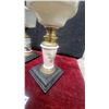 Image 11 : Pair of Antique Kerosene Lamps with Glass Chimneys, and Hand-Painted Ceramic Bases