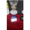 Image 3 : Pair of Vintage Oil Lamps with Clear Glass Chimneys, White Ribbed Founts, and Blue and Black Bases