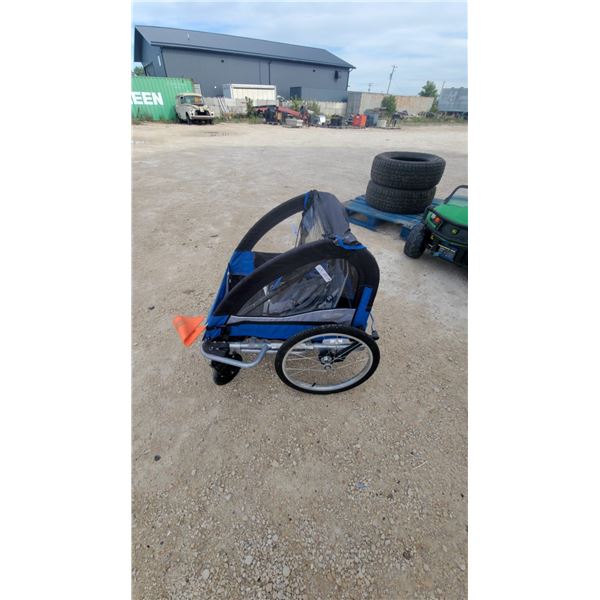 InStep Blue and Black Double Child Bicycle Trailer/Stroller with Safety Flag