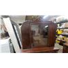 Image 4 : 1920s Walnut 9-Piece Dining Room Set with Corbel Bust Carvings