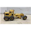 Image 6 : Vintage Tonka Metal Grader and Mighty Tonka Hydra-Lift Dump Truck