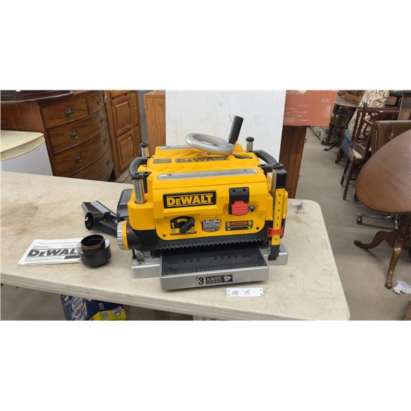 DeWalt DW375 Heavy-Duty 13” Portable Thickness Planer with 3-Knife Cutter Head, New, Never Used