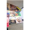 Image 4 : 46 Vintage Vinyl Record LP Assortment Including 20 Old Time Hits, Don Messer Tribute