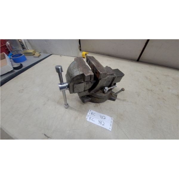 Vintage Bench Vise with Swivel Base and Handle, #4