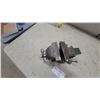 Image 3 : Vintage Bench Vise with Swivel Base and Handle, #4