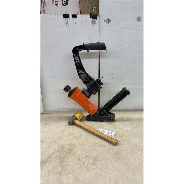 2-in-1 Flooring Gun Model 06A-618, 16 Gauge L and T Cleats, 70-115 PSI, with Mallet