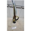 Image 6 : MCMArt Glass Pitcher with Handle and Flared Spout, Swirl Pattern in White, Gold, and Black 22”