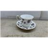 Image 6 : Royal Albert China, Old Country Roses, Sweet Violets, and More, 19 Pieces