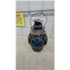 Image 4 : Vintage Railroad Switchman's Lantern with Blue and Red Lenses