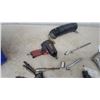 Image 5 : Assorted Air Tools: Chicago Pneumatic Air Hammer, Air Ratchets, Impact Wrench