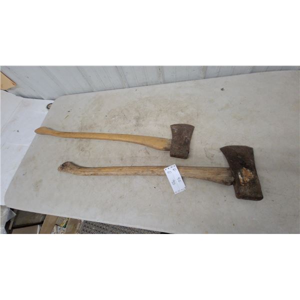 Two Axes, One with Label