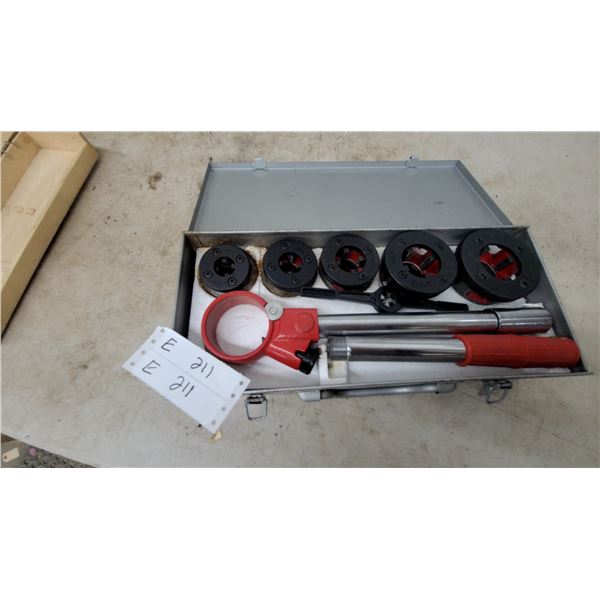 Pipe Threading Die Set with Red Handle, 6 NPT Dies, and Ratchet Handle