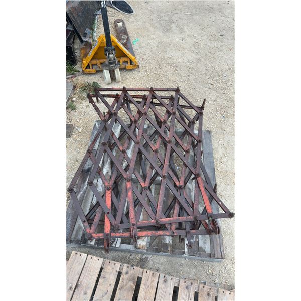 3 Sections Of Diamond Harrows