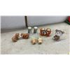 Image 6 : 35 Vintage Figural Salt and Pepper Shakers and Egg Cups