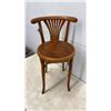Image 2 : Vintage Thonet-Style Bentwood Bistro Cafe Chair with Fanned Spindle Back and Round Seat