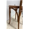 Image 7 : Vintage Thonet-Style Bentwood Bistro Cafe Chair with Fanned Spindle Back and Round Seat