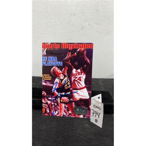 Signed Jack Sikma 4 × 6 Photo
