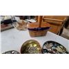 Image 9 : Three Tins of Assorted Buttons, Tin of Safety Pins, and Woven Sewing Basket