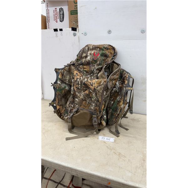 Badlands 2200 Hunting Backpack in Realtree Camouflage With Hydration Compatibility