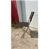 Image 5 : Brown Wicker-Style Folding Bistro Set with Square Table 24 × 24” and Two Chairs