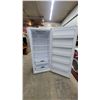 Image 6 : Hisense Convertible Refrigerator or Freezer, 76” x32.6” x28.6”