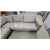 Image 2 : Modular Sectional Sofa with 7 Seat and 6 Back Cushions