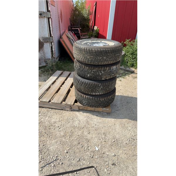 Set of 4 Sailun Ice Blazer WSL2 Winter Tires, 195/65R15, on Steel Rims