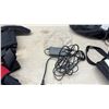Image 4 : OxyGo Portable Oxygen Concentrator with Carrying Bag, Power Adapter, Back Braces