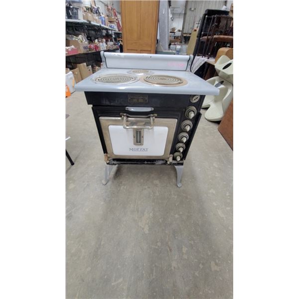 Moffat Limited Electric Range with 3 Burners and Oven Vintage