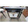 Image 4 : Moffat Limited Electric Range with 3 Burners and Oven Vintage