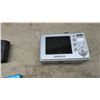 Image 8 : Innovage LCD Touch Panel Speaker Phone, Realistic Chronomatic 250, GE Radio, Camera, Vintage Alarm