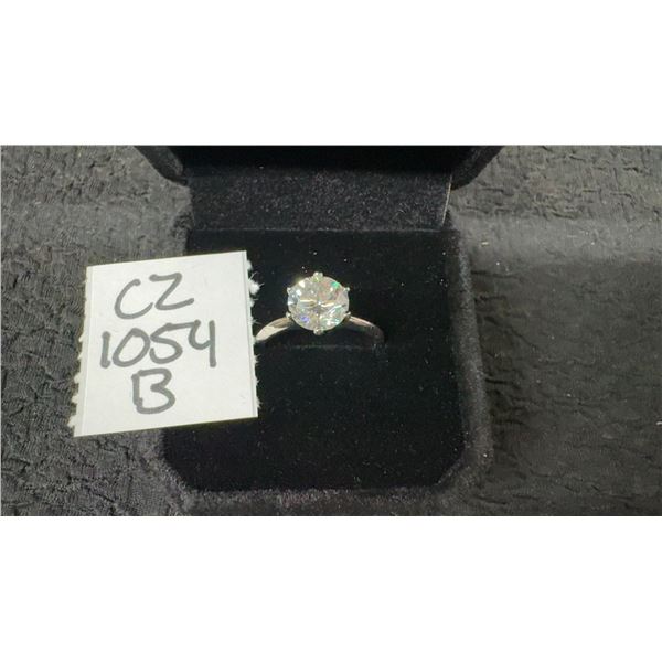 925S 2.0ct Moissanite Solitaire Ring, Size 7, 925 Sterling Silver with White Gold Overlay, D-VVS1