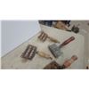 Image 3 : Bells and Curry Combs