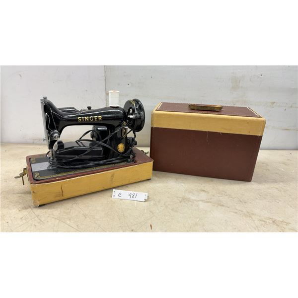 Singer Electric Sewing Machine, Model BAJ3-8, circa 1950, with Portable Carrying Case