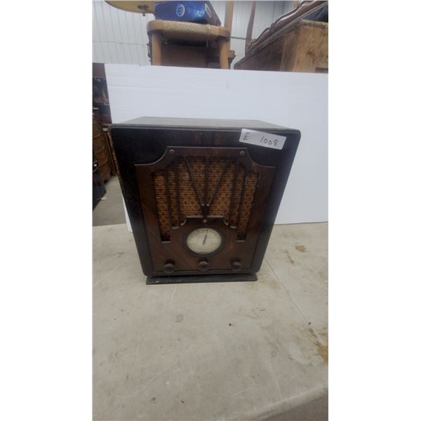 Westinghouse Gulbransen Radio Receiver antique