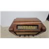Image 2 : Stromberg-Carlson Wood Cased Radio, Model 1101, with Internal Components