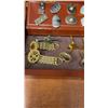 Image 6 : Vintage Mid-Century Men's Leather Accessory Box with Cufflinks, Tie Clips