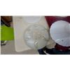 Image 10 : 6 Assorted Glass and Metal Ceiling Light Fixtures and Shades