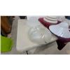 Image 11 : 6 Assorted Glass and Metal Ceiling Light Fixtures and Shades