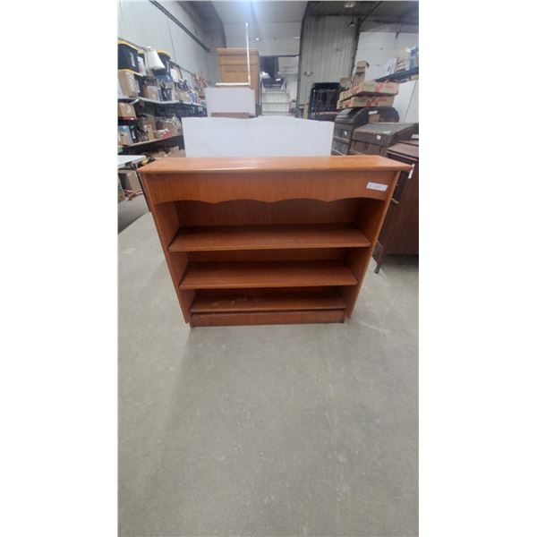 Wood Bookcase with Scalloped Top and 3 Shelves 40”×43”×12”