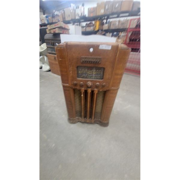 Vintage Floor Model Radio Receiver