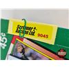 Image 7 : 1990 Topps Baseball Picture Cards : Bubble Gum (Unopened)