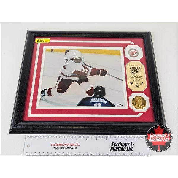 Framed & Matted Photo : BRETT HULL : Detroit Red Wings : 700th Goal : Feb 2003 (COA : The Highland M