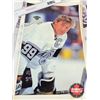 Image 4 : Assortment of Wayne Gretzky - Oilers Posters and Ephemera