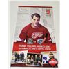 Image 4 : Red Wings Collector Combo: NHL Red Wings Hockey Cards in Multi-Card Screwdown Case & Gordie Howe 201