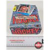 Image 1 : 1990 O-Pee-Chee Hockey Picture Cards/Bubble Gum (Display Box Lot with Contents / Individual Pkgs Uno