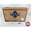 Image 4 : 1991 Upper Deck Baseball Edition 3-D Team Logo Holograms & Baseball Cards (20/36 Count) (Unopened) (