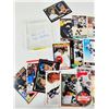 Image 2 : Variety of Wayne Gretzky Hockey Cards (25) (Variety)