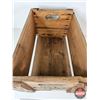 Image 7 : Coca-Cola Wooden Crate (1976) (Measures 10-1/4"H x 19-1/4"W x 12"D)